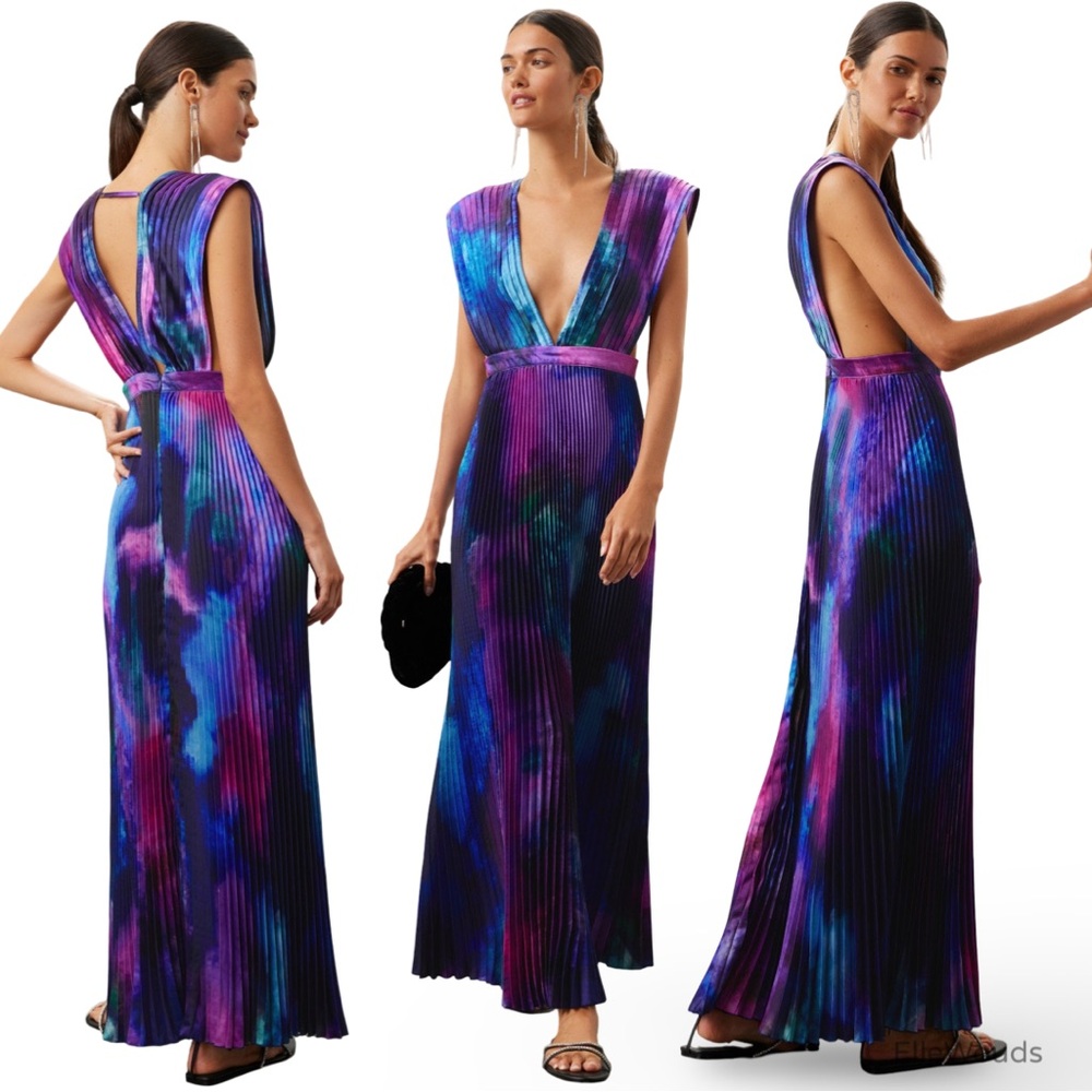 L'IDÉE Printed Gala Gown Size 14 $485
